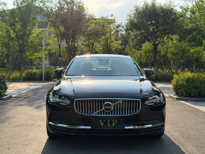 Volvo S90, 2024