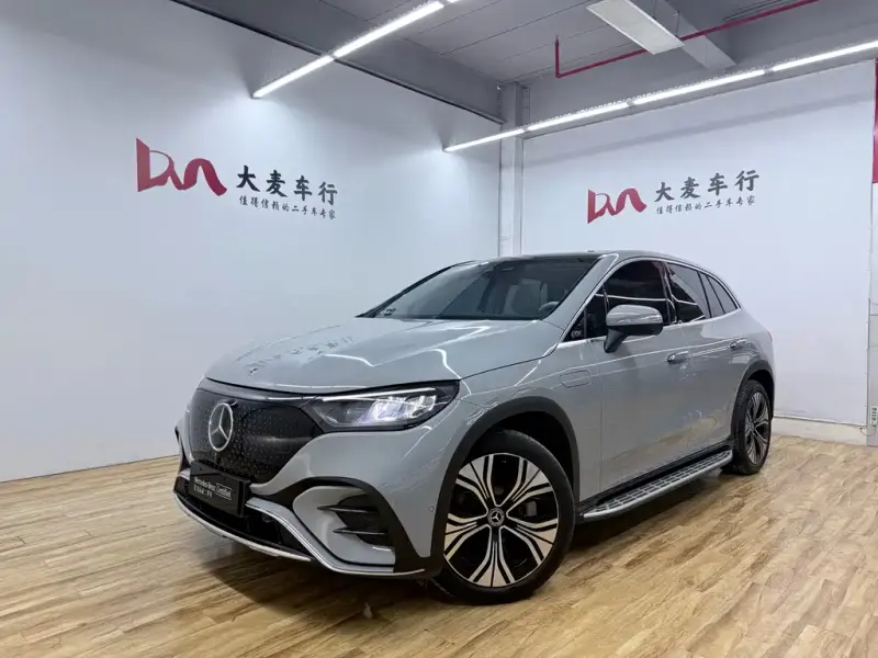 Mercedes-Benz EQE SUV, 2023