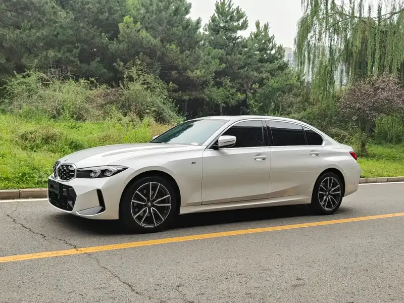 BMW 3 Series, 2025