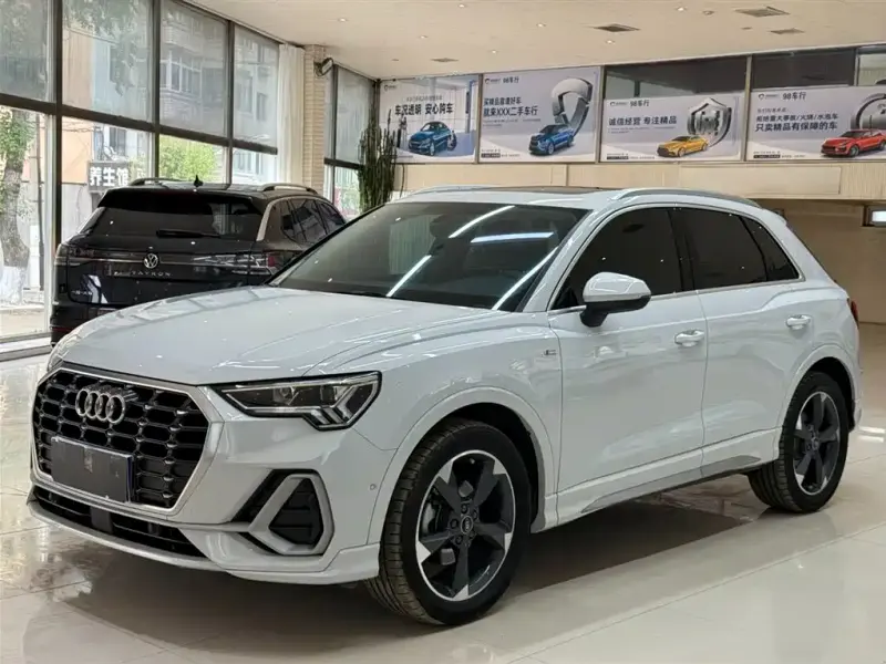 Audi Q3, 2023