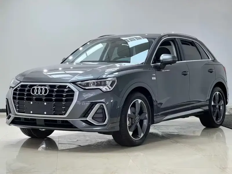 Audi Q3, 2023