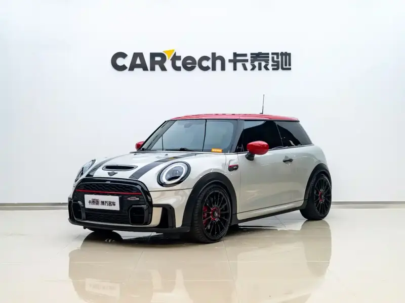 MINI JCW, 2023