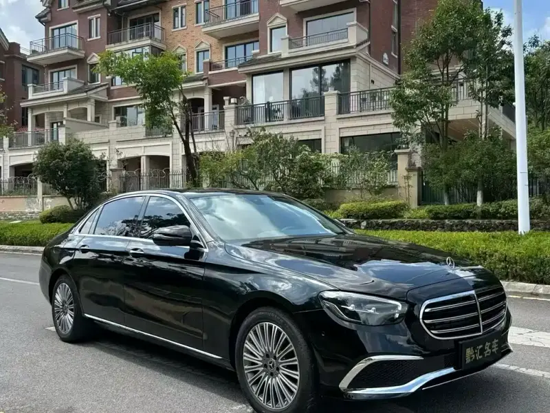 Mercedes-Benz E-Class, 2022