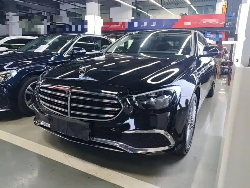 Mercedes-Benz E-Class, 2022