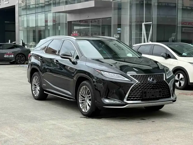 Lexus RX, 2021