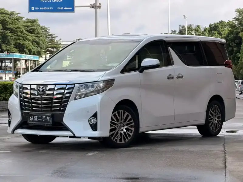 Toyota Alphard, 2017