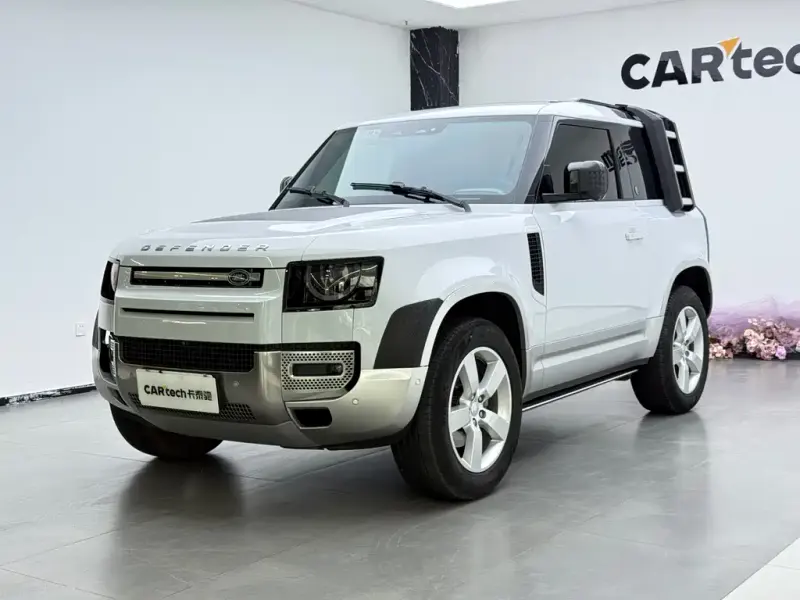 Land Rover Defender, 2023