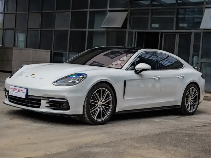 Porsche Panamera, 2017