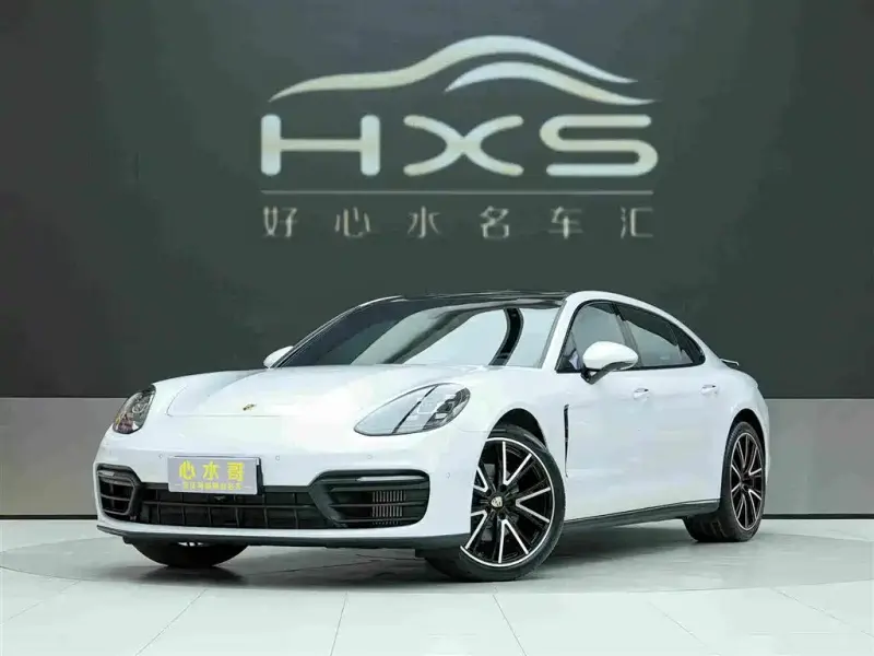 Porsche Panamera, 2022
