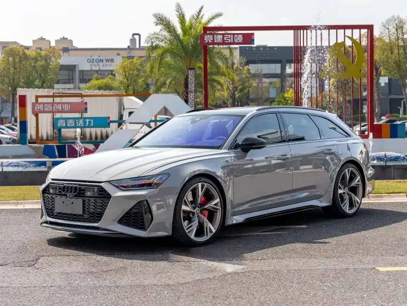 Audi RS 6, 2021