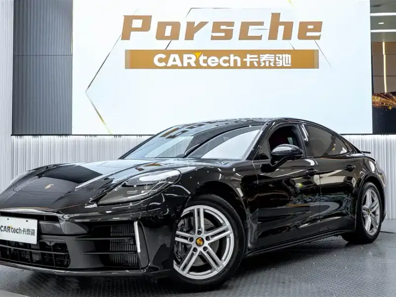Porsche Panamera, 2024