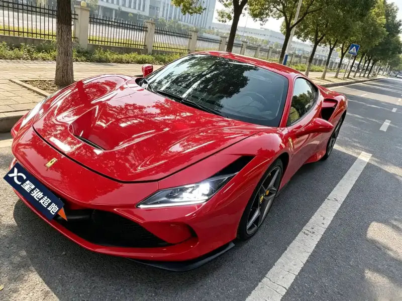 Ferrari F8, 2021