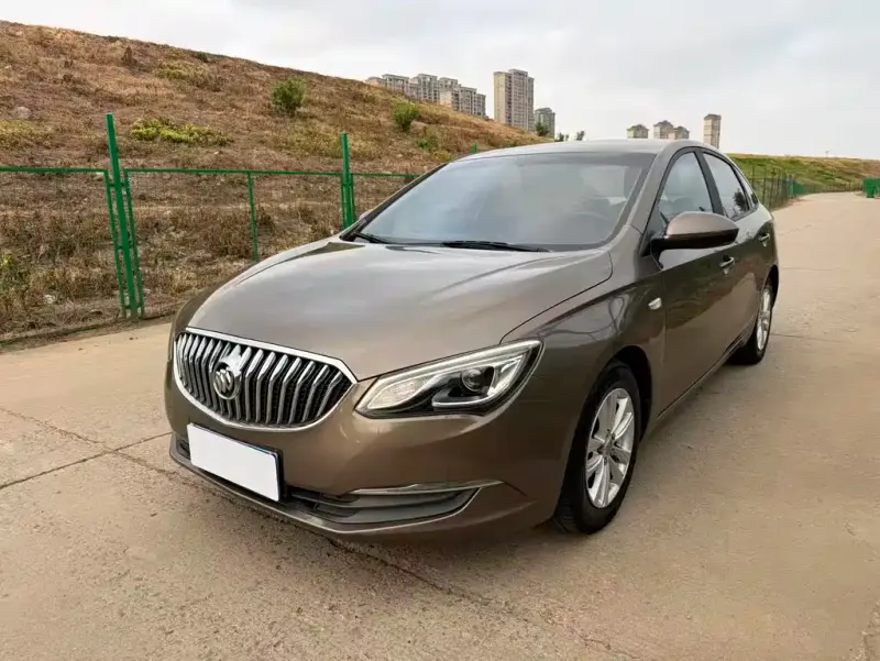 Buick Excelle, 2016