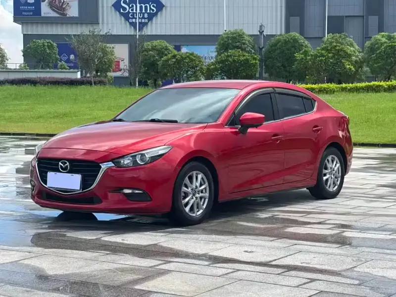 Mazda 3 Axela, 2016