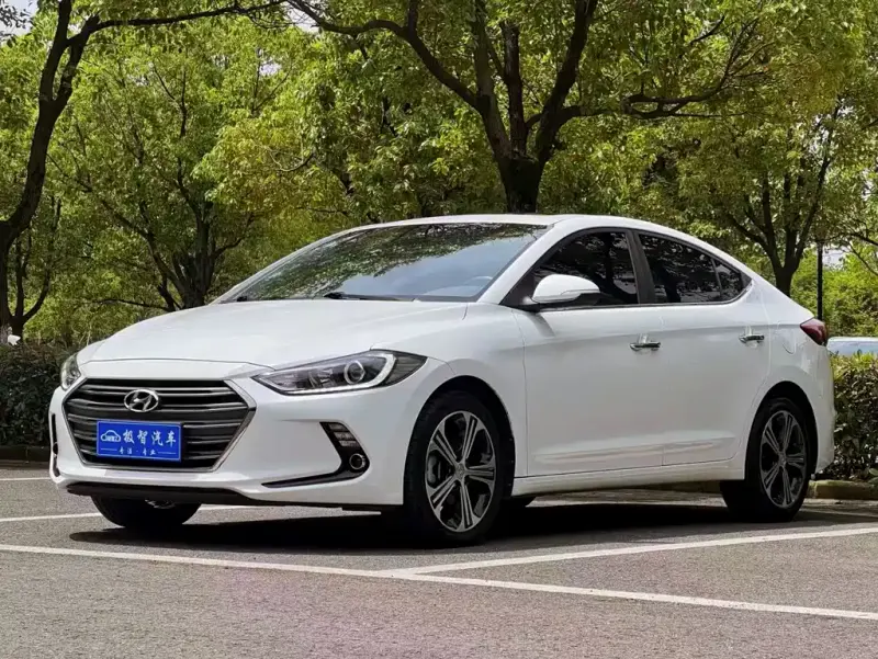 Hyundai Elantra, 2019