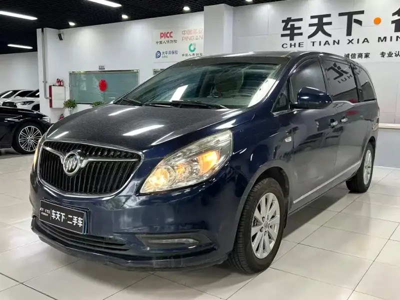 Buick GL8, 2017