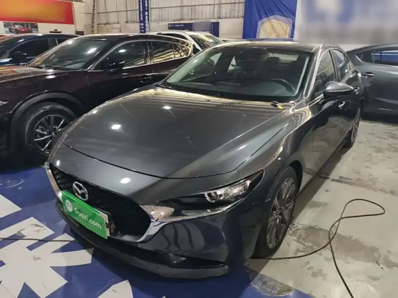 Mazda 3 Axela, 2020