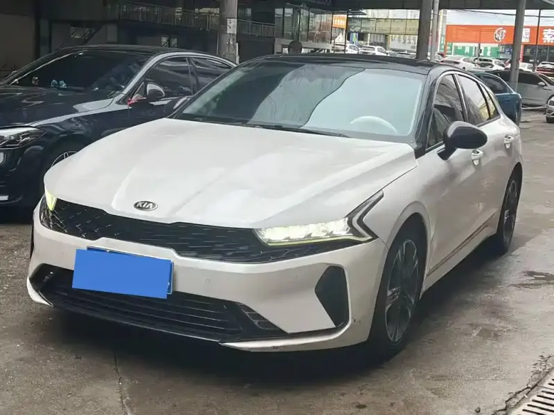 Kia K5, 2020