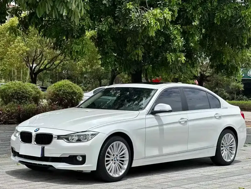 BMW 3 Series, 2018