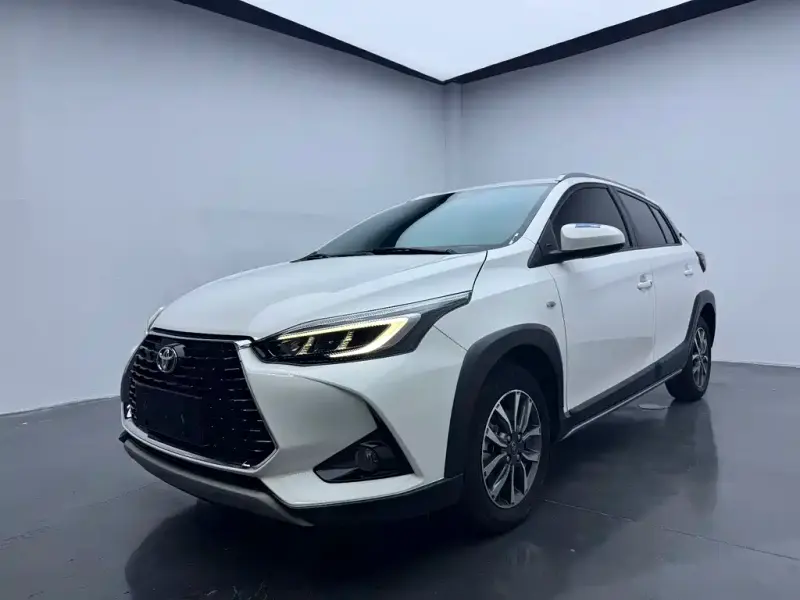 Toyota Yaris L, 2023