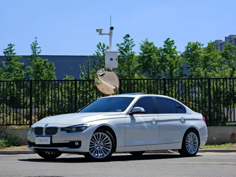 BMW 3 Series, 2018