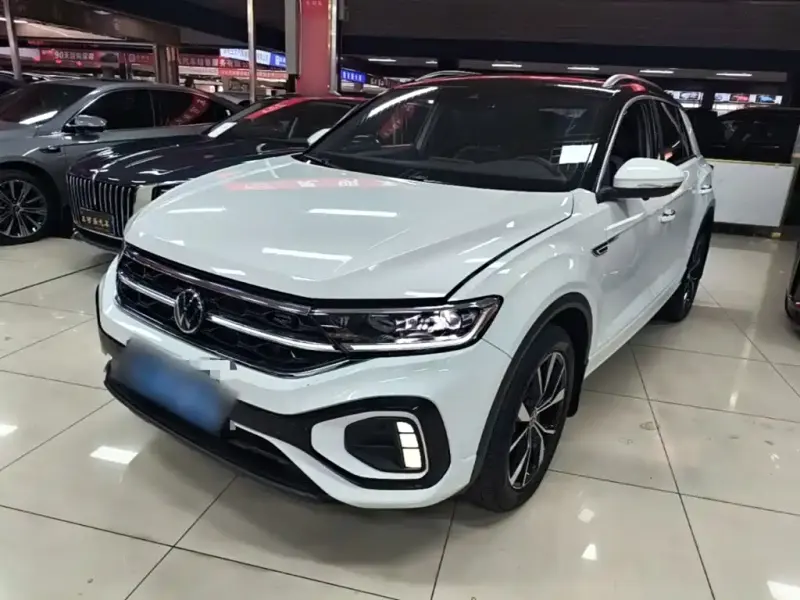 Volkswagen T-Roc, 2024