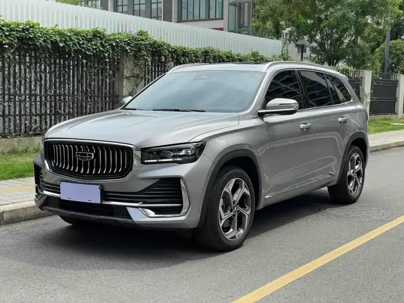 Geely Xingyue L, 2025