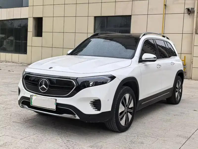 Mercedes-Benz EQB, 2022
