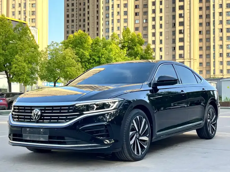 Volkswagen Passat, 2023