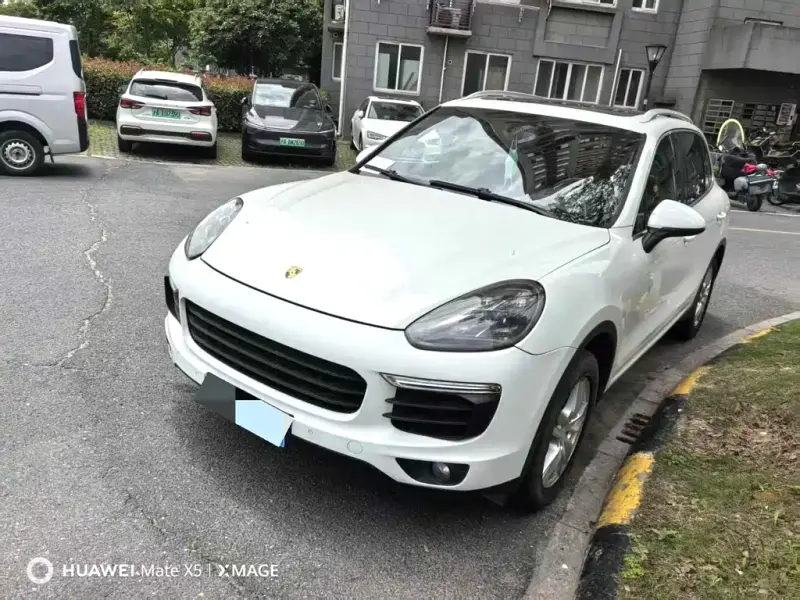Porsche Cayenne, 2015
