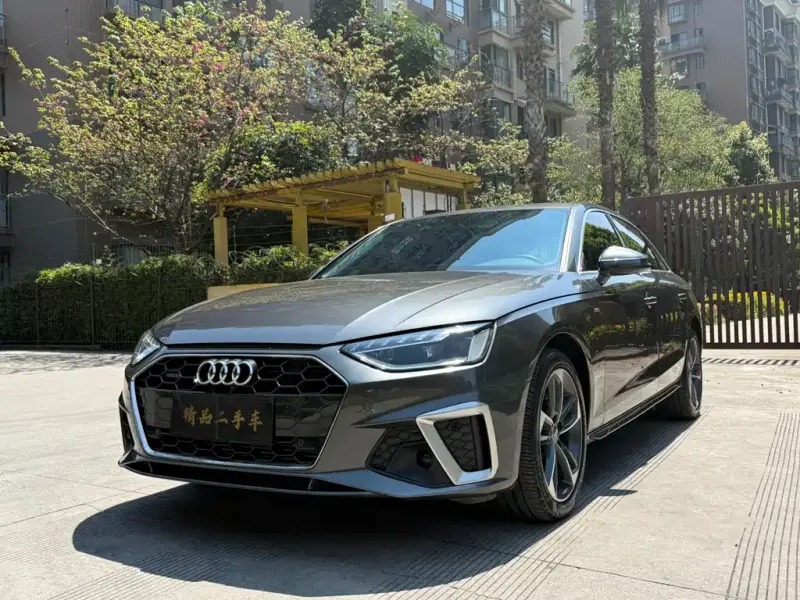 Audi A4L, 2021