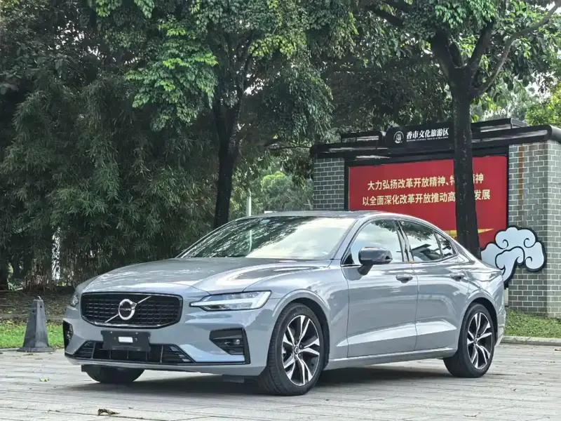 Volvo S60, 2024