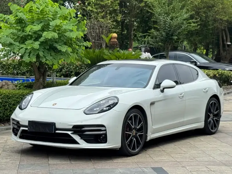 Porsche Panamera, 2014
