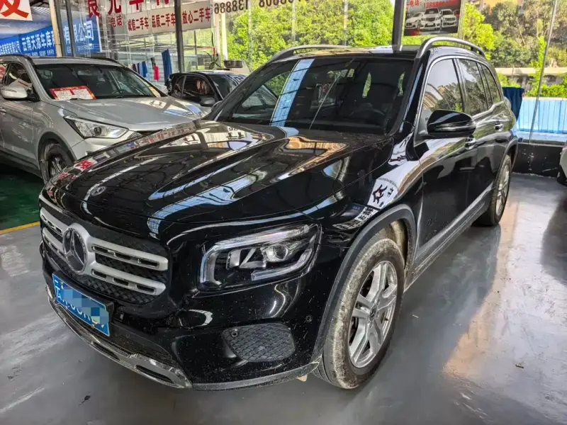 Mercedes-Benz GLB, 2023