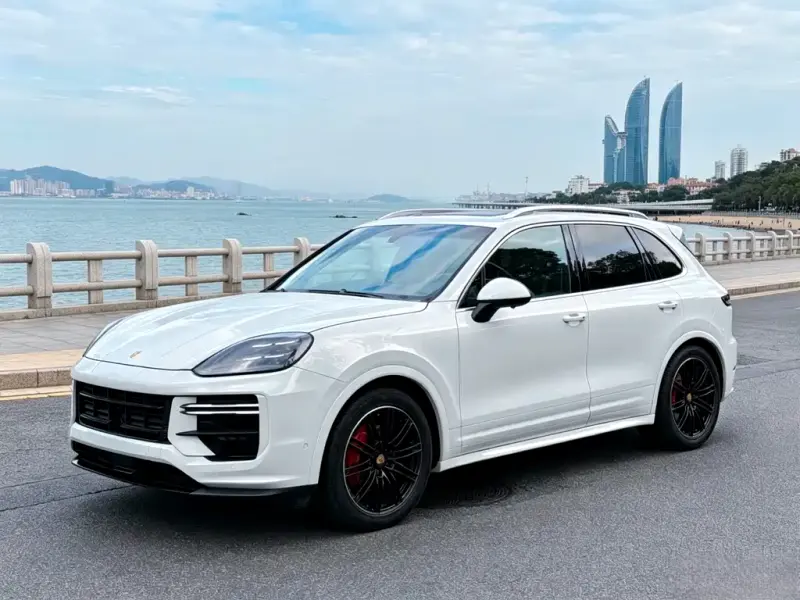 Porsche Cayenne, 2013