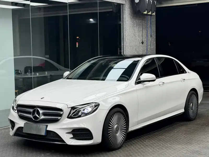 Mercedes-Benz E-Class, 2020