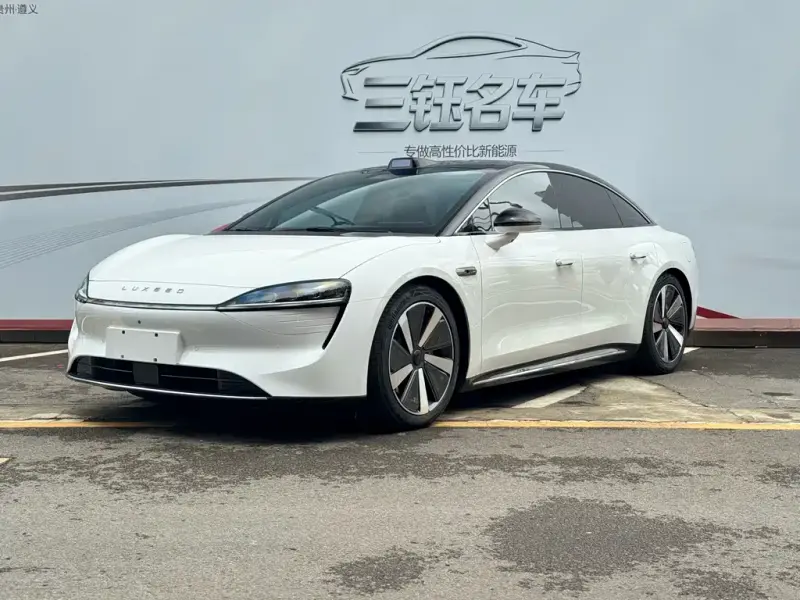 Luxeed Zhijie S7, 2024