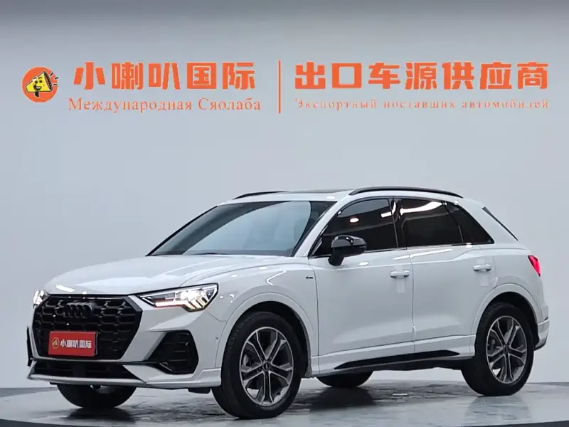 Audi Q3, 2022