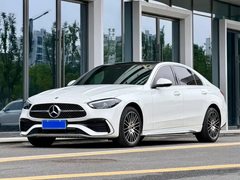 Mercedes-Benz C-Class, 2024