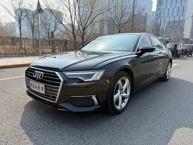 Audi A6L, 2020