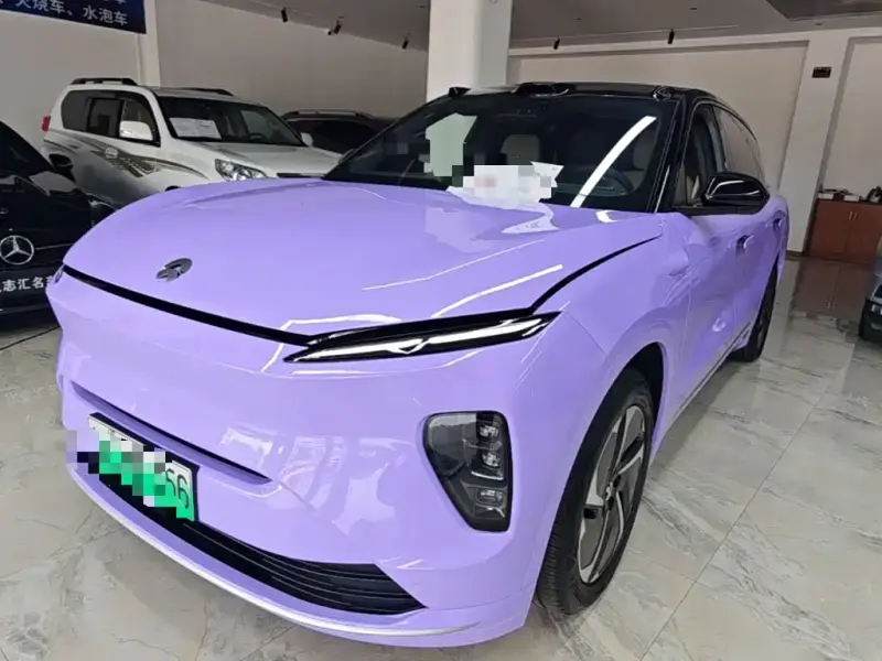 NIO ES8, 2025