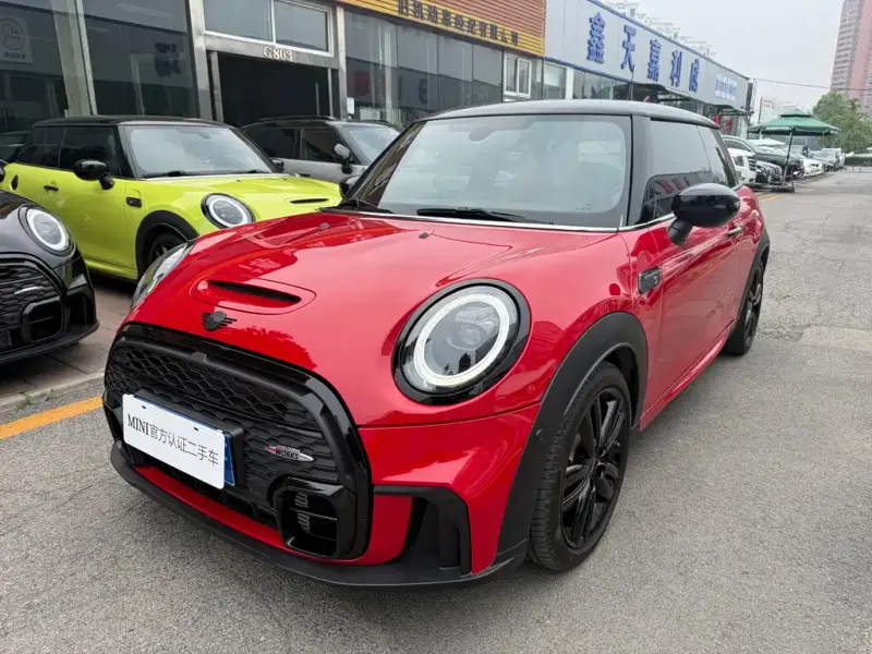 MINI Mini, 2024