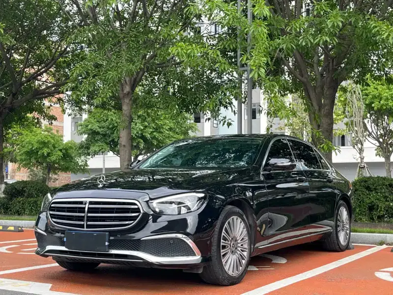 Mercedes-Benz E-Class, 2023