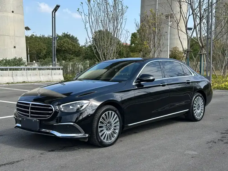 Mercedes-Benz E-Class, 2023