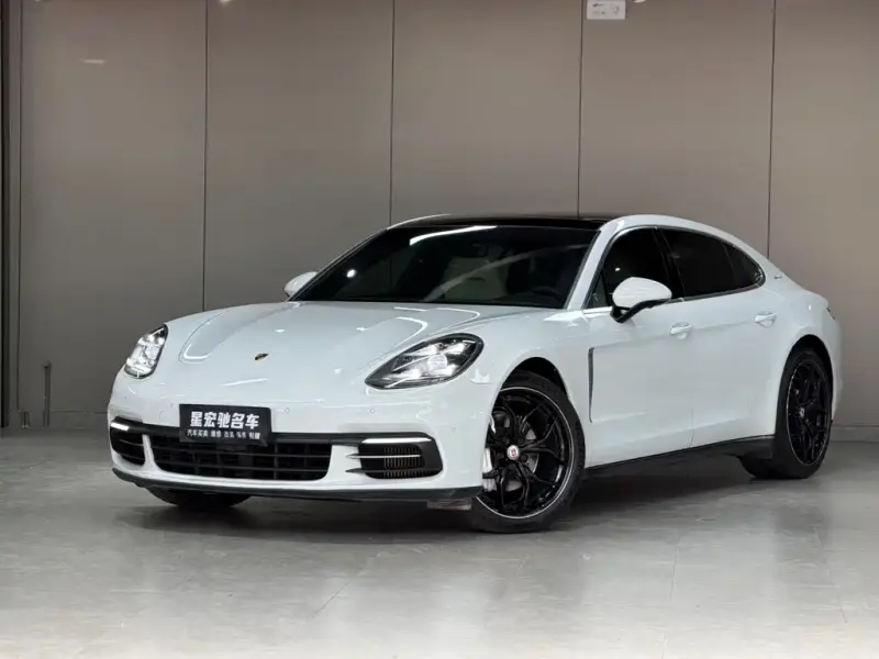 Porsche Panamera, 2019