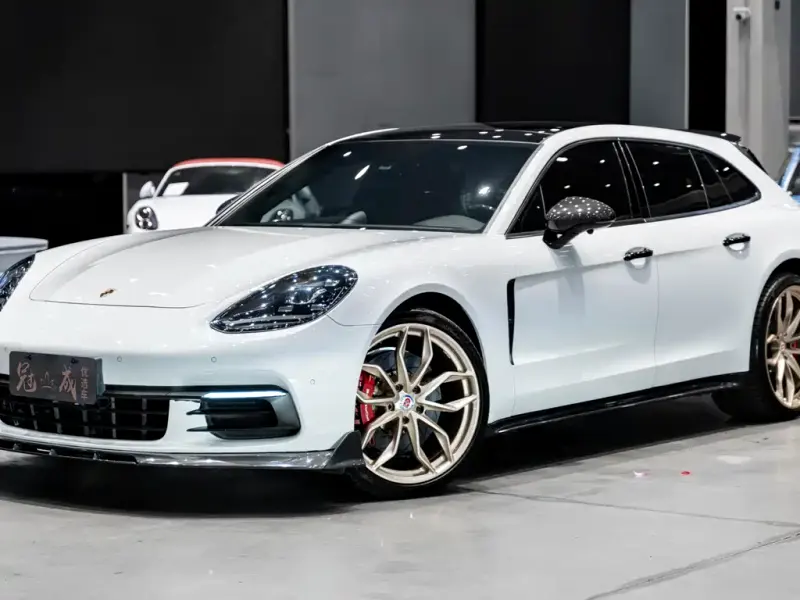 Porsche Panamera, 2019