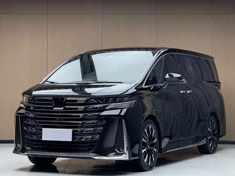 Toyota Vellfire, 2023