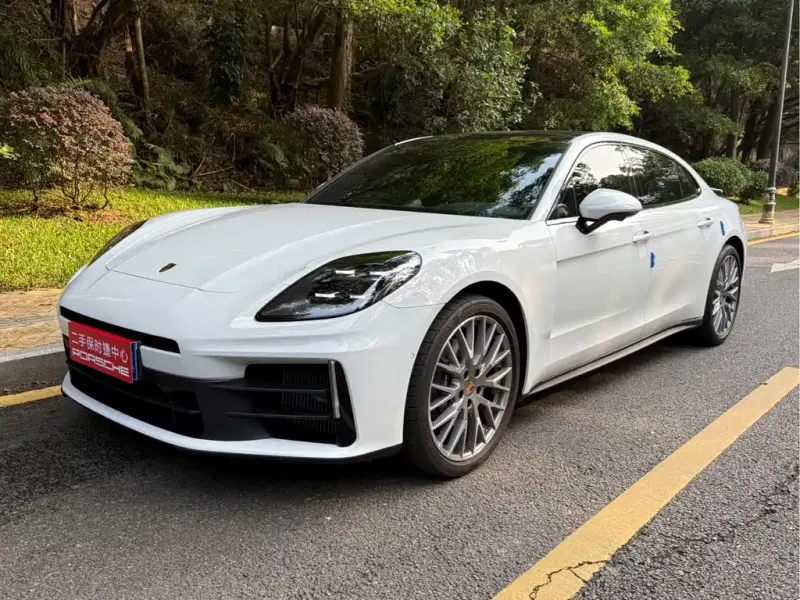 Porsche Panamera, 2025