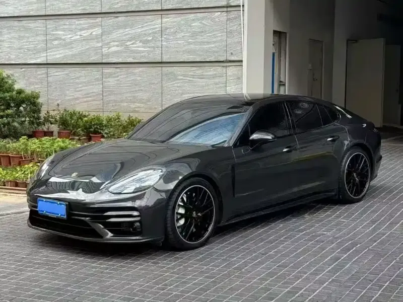 Porsche Panamera, 2021