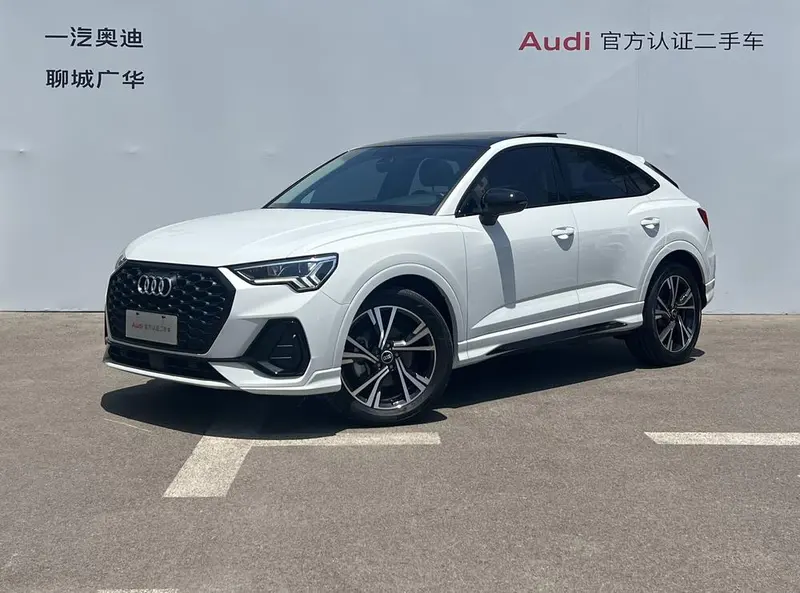 Audi Q3 Sportback, 2022